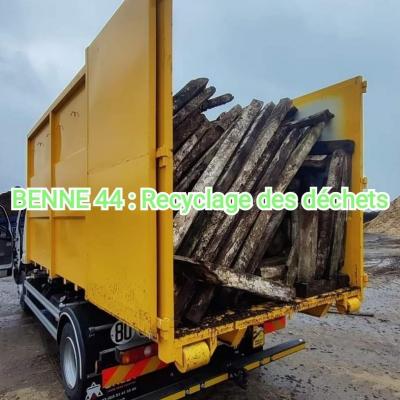 Benne 44 déchets 10 m3